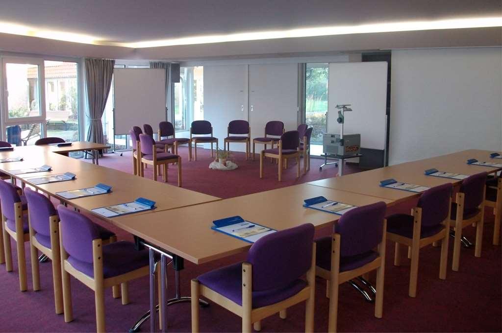 b-vier Hotel Bad Driburg Einrichtungen foto