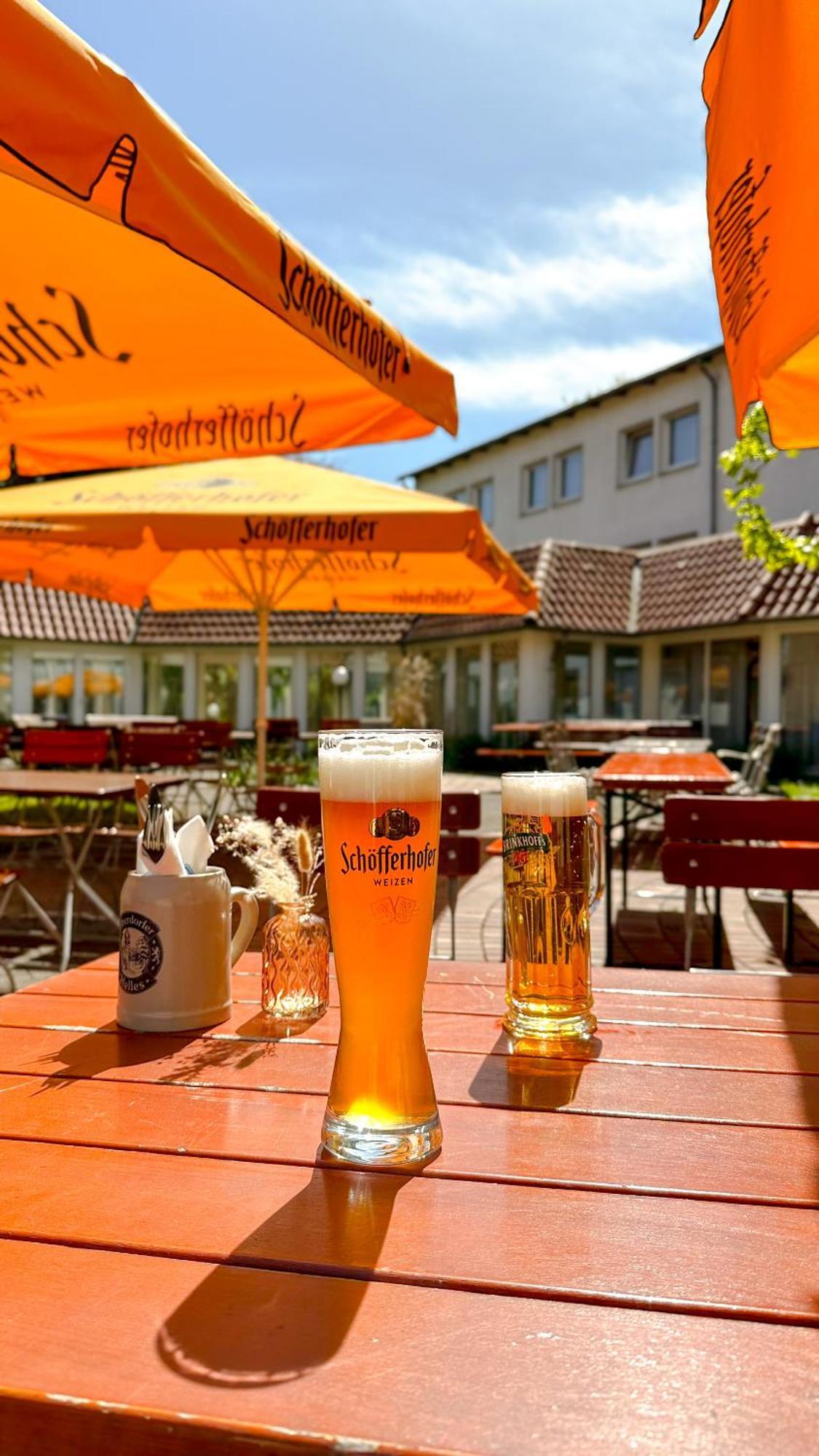 b-vier Hotel Bad Driburg Exterior foto